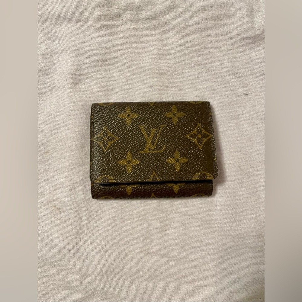 LOUIS VUITTON Monogram Business Card Holder